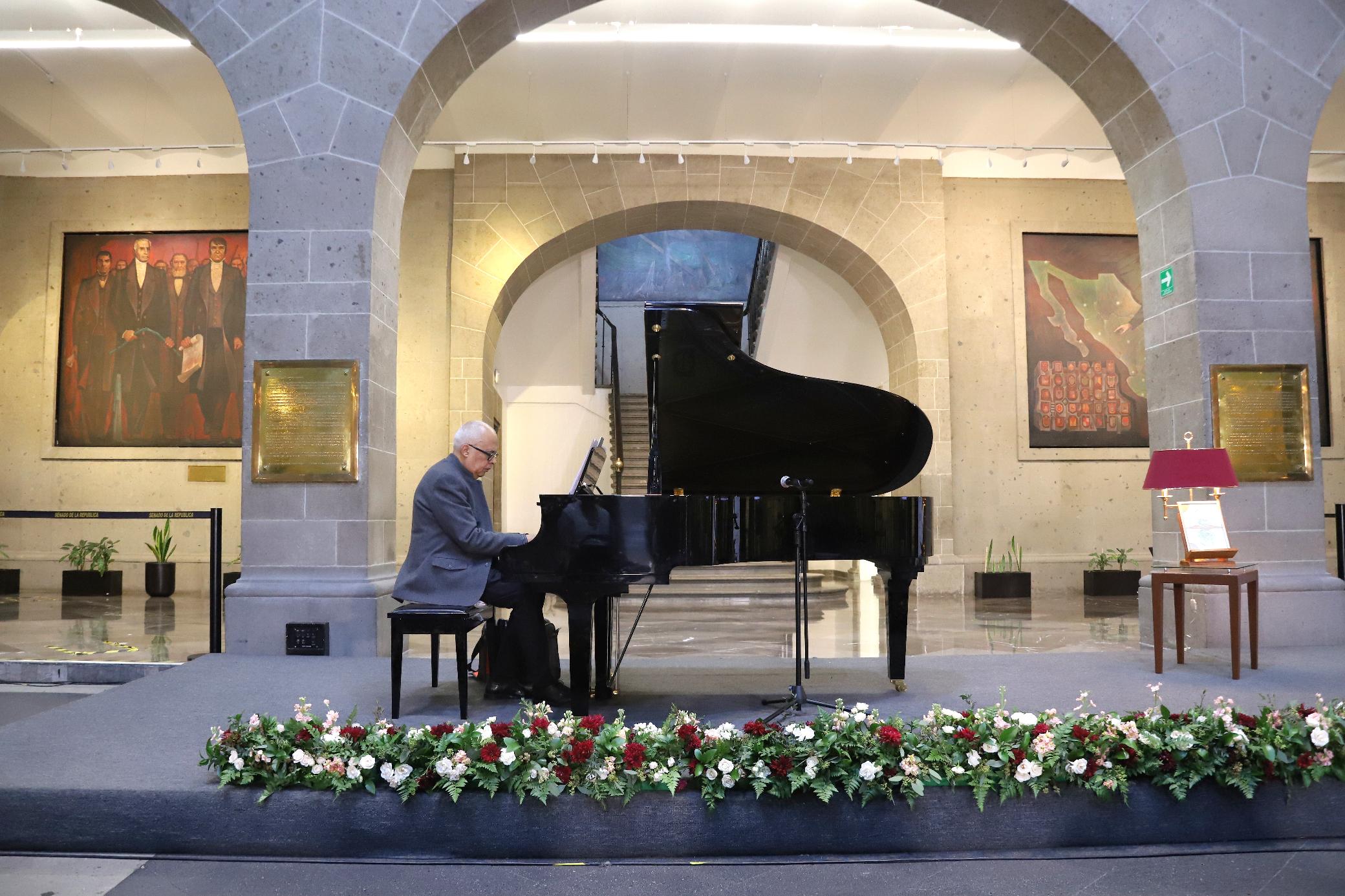 Nuevamente se presenta el pianista mexicano Alberto Cruzprieto en Casona de Xicoténcatl
