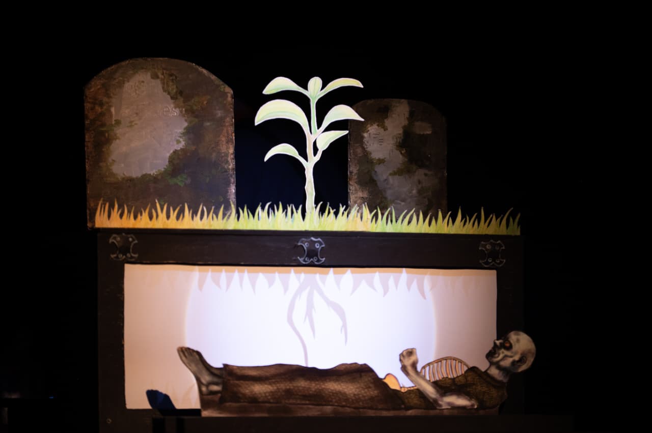 Vitam Mortem, una celebración escénica para infancias sobre el ciclo de la vida y la muerte