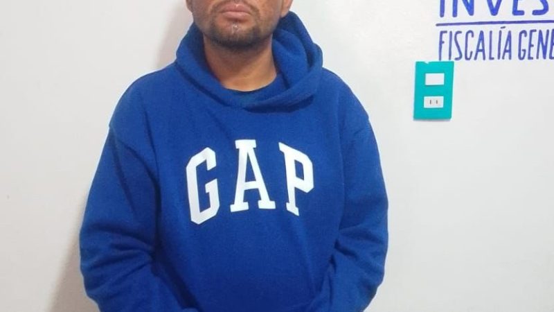 Detenidas tres personas