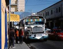 Pretenden aumentar precio de pasaje