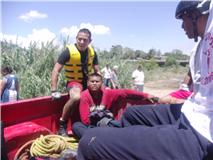 Casi muere ahogado en el Atoyac, luego de robar unas arracadas