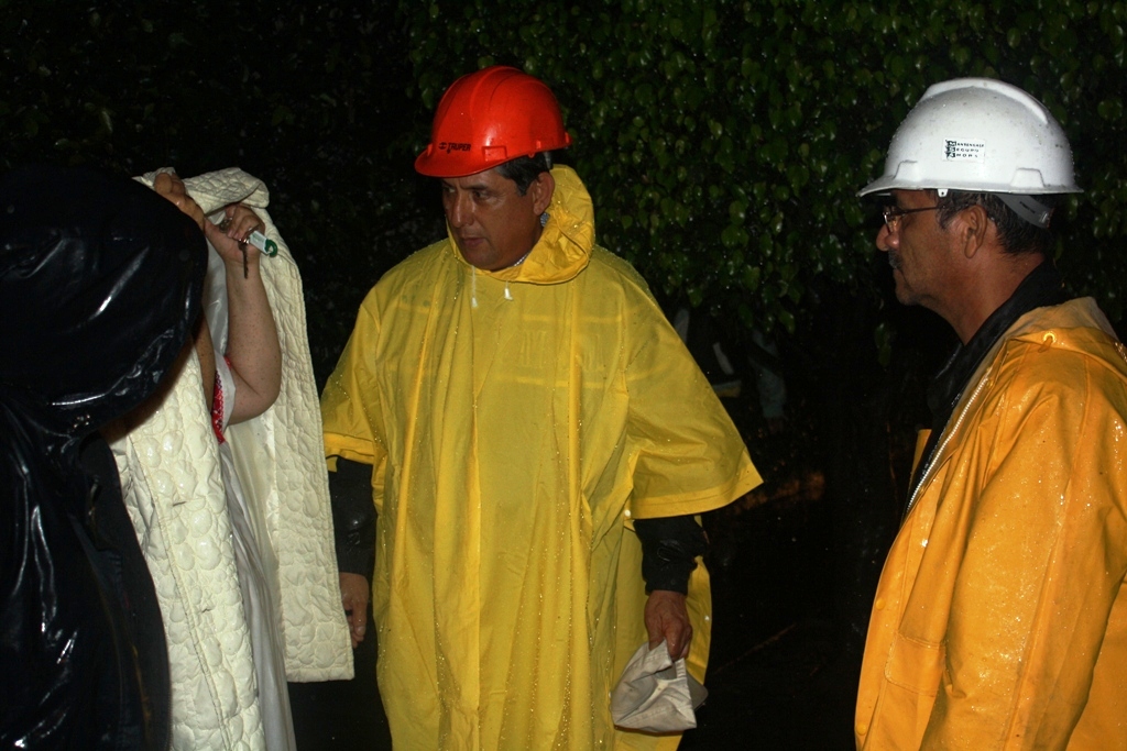 Alarma provocó desbordamiento de arroyos en la ciudad de Oaxaca