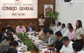 Es egresado de la Facultad de Derecho de la Universidad Autónoma “Benito Juárez” de Oaxaca