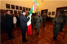 Recibe lábaro patrio