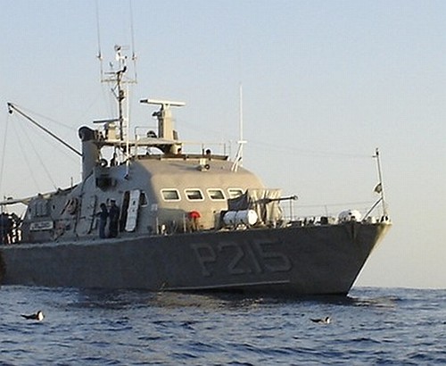 Rescata Marina a náufragos en Huatulco