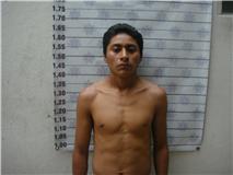 Lastimó a señora para robarle aretes de oro, en el mercado de abastos