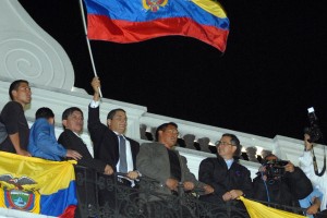 Fracasa golpe de estado en Ecuador