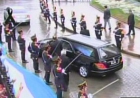 El último adiós a Néstor