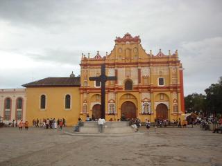 Protestan por la destrucción de San Cristóbal de las Casas, Chiapas