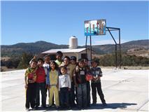 Reparan pobladores con tequio carretera a Magdalena Peñasco