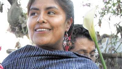 Nombran a Eufrosina Cruz presidenta de Mesa Directiva