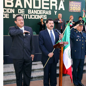 En Oaxaca, las autoridades no han hecho bien su trabajo, reconoce secretario de gobierno ante la Cámara