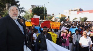 A días del fin del gobierno, limpieza de porros en  la UABJO