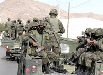 Ejército catea hogares en el Pueblo indígena Nashinandá-(Mazatecos)