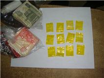 Detienen a dos “ninis” con cocaína y billetiza, en Santa Rosa