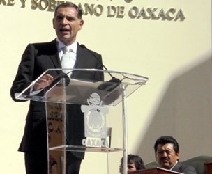 Nuevo gobierno no equivale a un cambio inmediato: Gabino Cué