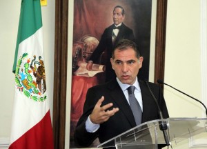 Gabino Cué ponen en marcha programa de “Blindaje Académico de Oaxaca Siglo XXI”