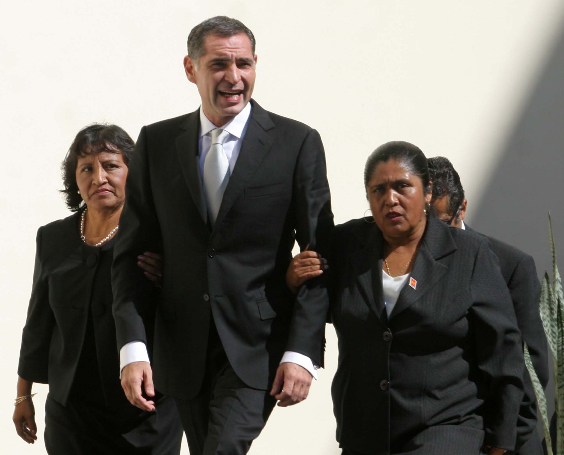 Termina sesión solemne en el Congreso local