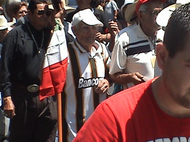 Jornaleros se manifiestan en Ciudad Administrativa