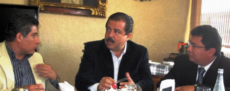 Inédito encuentro PAN, PRD y PRI; bases de negociación política