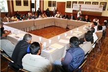 Concluye encuentro inédito de 570 presidentes municipales con el Ejecutivo