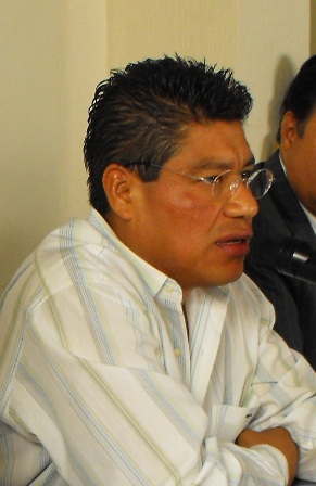 Desmienten secuestro de diputados locales en Yaveo; buscan acuerdos, señala diputado priista