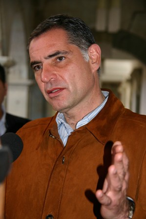 Urgen reformas constitucionales que apuntalen democracia en Oaxaca