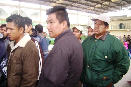 Liberan funcionarios retenidos por conflicto postelectoral en Santiago Yaveo