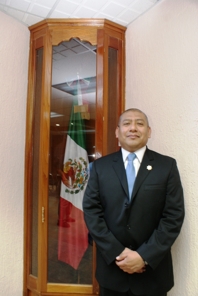 Desertan 250 policías de Oaxaca, por temor a examen toxicológico; les prometen aumento salarial del cien por ciento