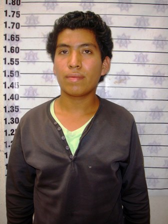 Roba celular a mujer y lo captura mujer policía