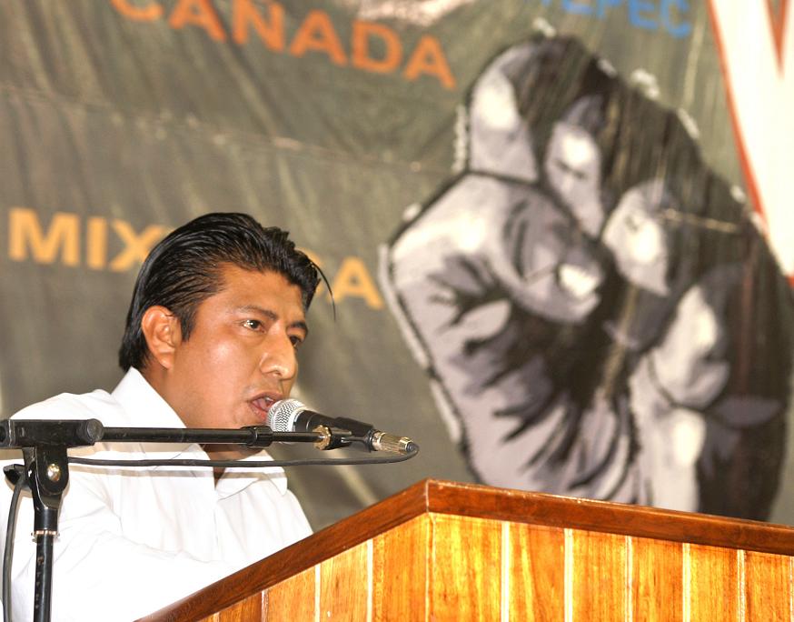 Rompe diálogo Sección 22 del SNTE con Gabino Cué; “es igual a Ulises Ruiz”, afirma