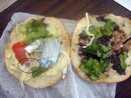 Detenido al intentar introducir dosis de heroína al Cuartel de Policía