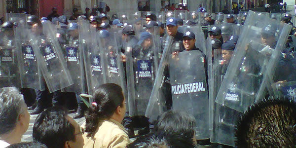Decreta magisterio democrático paro general y bloqueos carreteros en Oaxaca