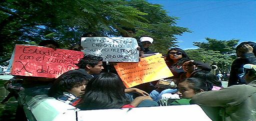 Estudiantes toman el Tecnológico del Valle de Oaxaca