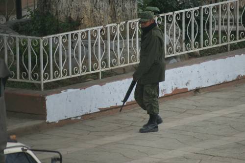 Violencia política en Eloxochitlán, cinco heridos y decena de lesionados