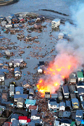 Los muertos llegan a 9 mil 408 por terremoto – tsunami en Japón