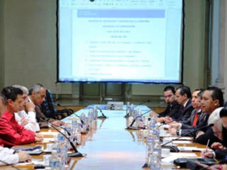 Recibirán 20 mil pesos cada familias afectadas en Chalco, Peña Nieto