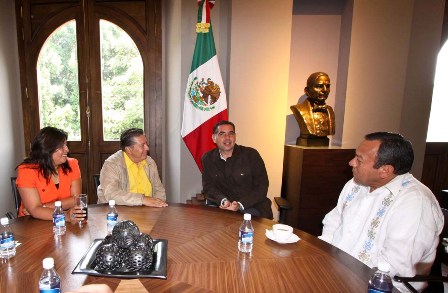 Modifican reformas constitucionales esencia de régimen autoritario en Oaxaca: Zambrano