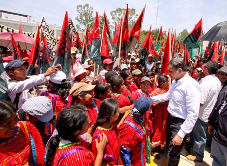 Ofrece Ejecutivo atender demandas sociales de pueblos triquis