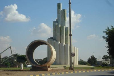 Exigen a OTAN cese bombardeo dañará suministro de agua a 4.5 millones de Libios