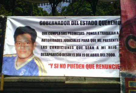 Marcha por presentación de tres desaparecidos y rechazo a reforma laboral