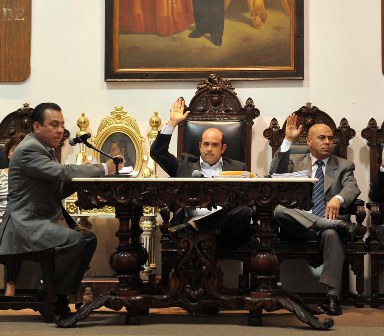 Se disculpa Ugartechea Begué, edil de Oaxaca, con Roció Aragón