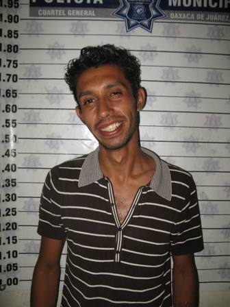 Frustrado “levantón” de empleado de cervecería; tres sujetos fueron detenidos