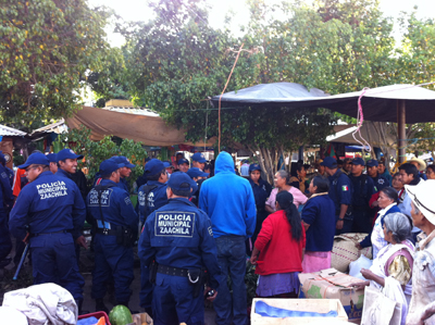 Atentan contra histórico día de plaza en Zaachila y violan derechos humanos