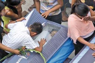 Formal prisión a dos implicados en masacre de Santiago Choapam