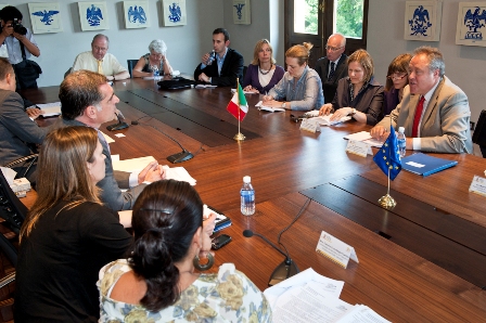 Reconoce Parlamento Europeo compromiso de Gobierno de Oaxaca con los derechos humanos y la justicia