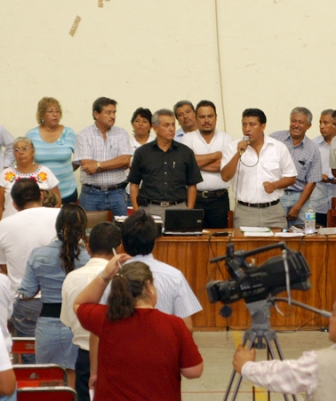 Insuficiente y nula la respuesta de Gabino Cué, al pliego de la 22