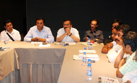 Plantean organizaciones sociales pacto social a favor de Oaxaca