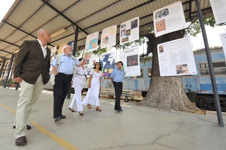 Esta exposición se presenta de manera didáctica