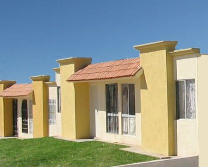 Primera Feria Estatal de Vivienda, en el paseo Juárez El Llano